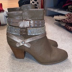 Diamond/leather booties! (yellow box)